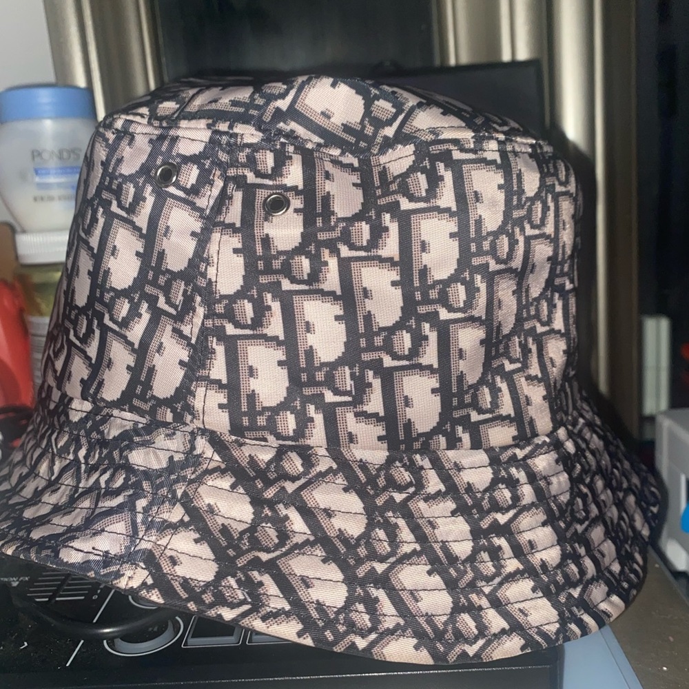 Christian Dior monogram bucket hat in perfect condition